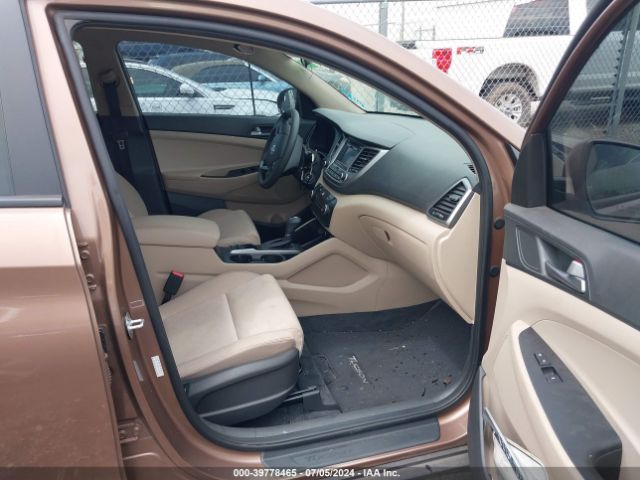 Photo 4 VIN: KM8J33A28GU144908 - HYUNDAI TUCSON 