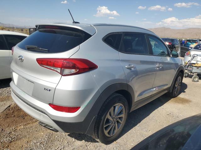 Photo 2 VIN: KM8J33A28HU279498 - HYUNDAI TUCSON 