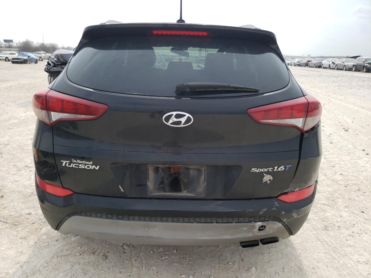 Photo 5 VIN: KM8J33A28HU439962 - HYUNDAI TUCSON 