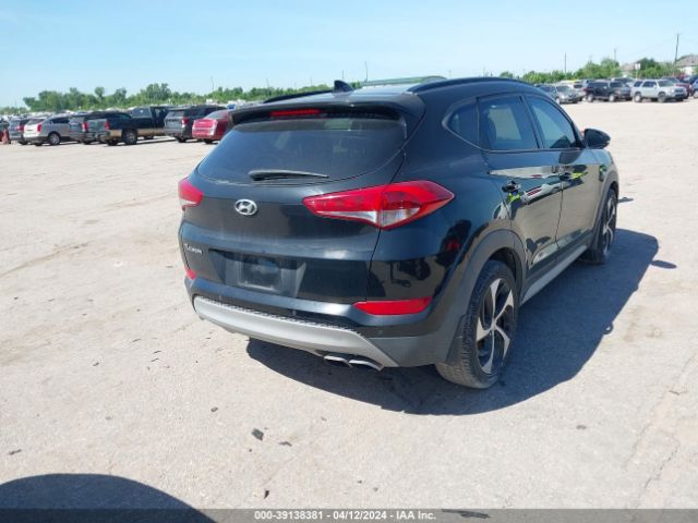 Photo 3 VIN: KM8J33A28JU639973 - HYUNDAI TUCSON 