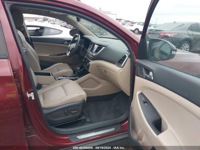 Photo 4 VIN: KM8J33A29GU179344 - HYUNDAI TUCSON 