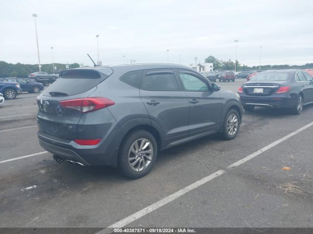 Photo 3 VIN: KM8J33A29GU194636 - HYUNDAI TUCSON 