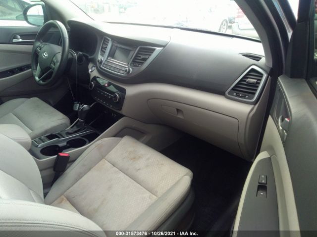 Photo 4 VIN: KM8J33A29HU356623 - HYUNDAI TUCSON 