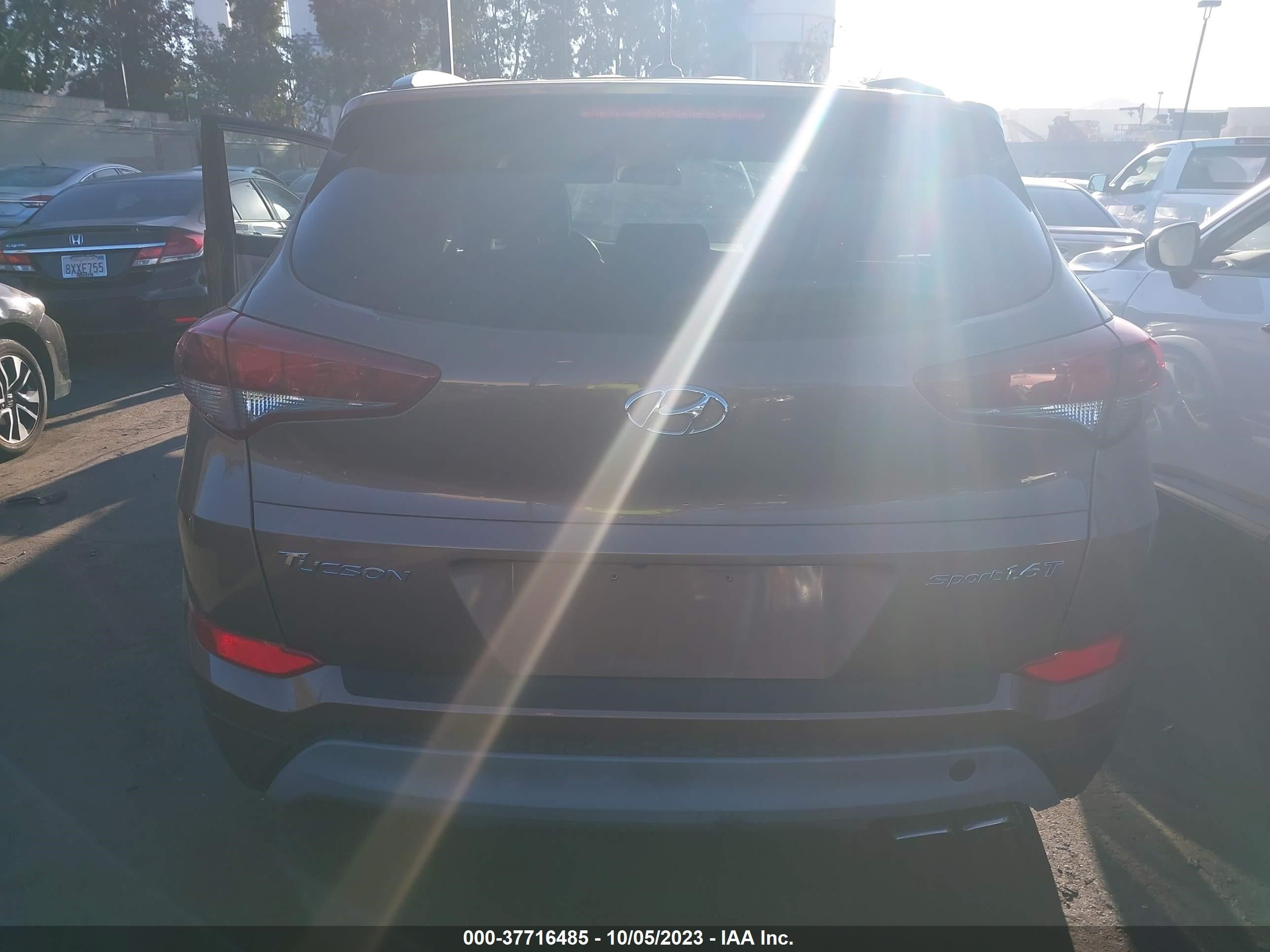 Photo 15 VIN: KM8J33A29HU460173 - HYUNDAI TUCSON 