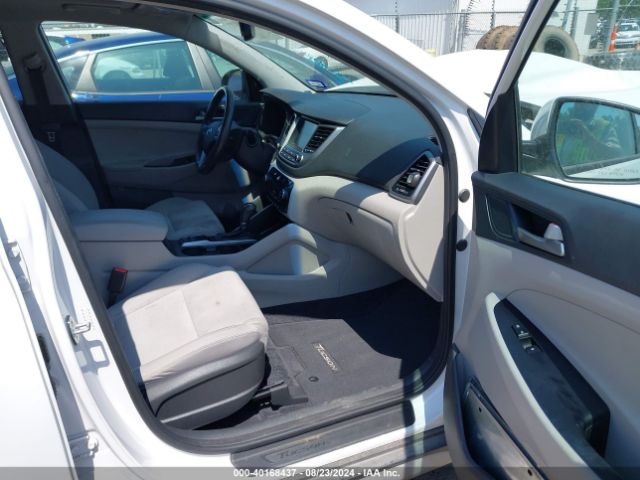 Photo 4 VIN: KM8J33A29JU639528 - HYUNDAI TUCSON 