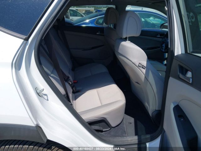 Photo 7 VIN: KM8J33A29JU639528 - HYUNDAI TUCSON 