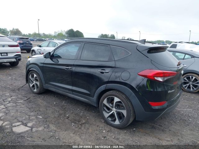 Photo 2 VIN: KM8J33A2XGU029291 - HYUNDAI TUCSON 