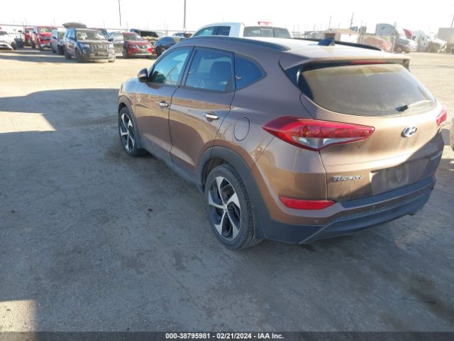 Photo 2 VIN: KM8J33A2XGU070066 - HYUNDAI TUCSON 