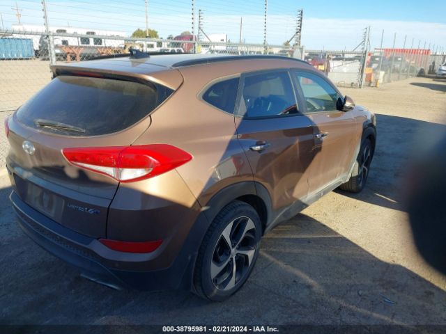 Photo 3 VIN: KM8J33A2XGU070066 - HYUNDAI TUCSON 