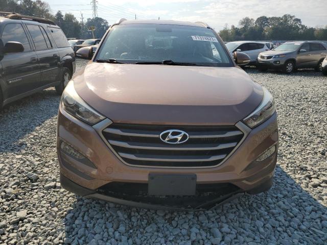 Photo 4 VIN: KM8J33A2XGU107262 - HYUNDAI TUCSON 