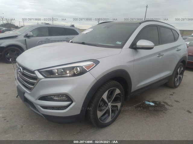 Photo 1 VIN: KM8J33A2XGU121663 - HYUNDAI TUCSON 