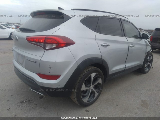 Photo 3 VIN: KM8J33A2XGU121663 - HYUNDAI TUCSON 