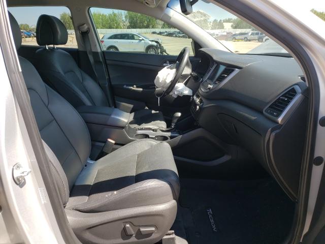 Photo 4 VIN: KM8J33A2XGU149639 - HYUNDAI TUCSON LIM 