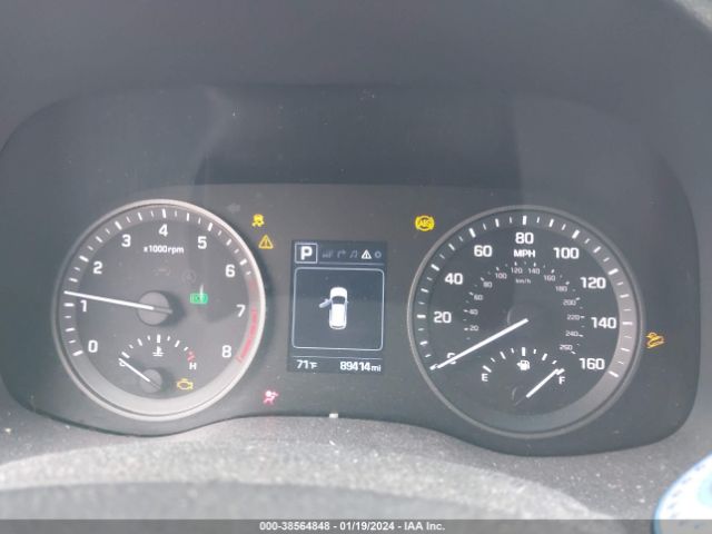 Photo 6 VIN: KM8J33A2XGU167381 - HYUNDAI TUCSON 