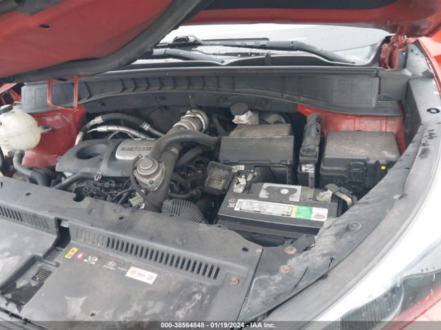 Photo 9 VIN: KM8J33A2XGU167381 - HYUNDAI TUCSON 