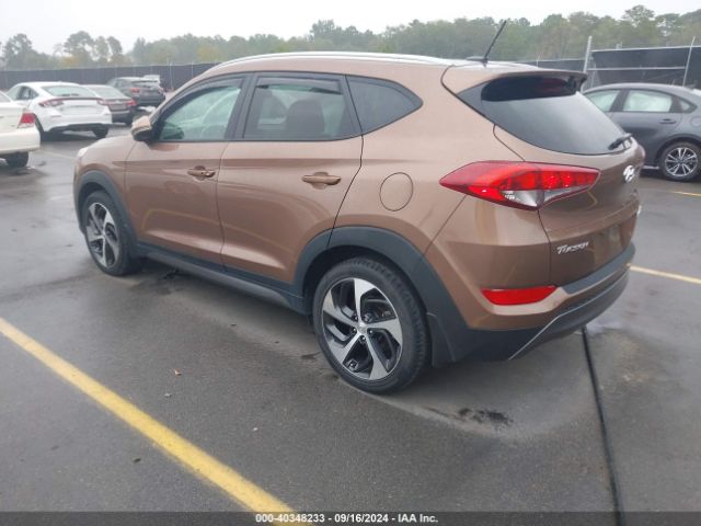 Photo 2 VIN: KM8J33A2XGU253905 - HYUNDAI TUCSON 