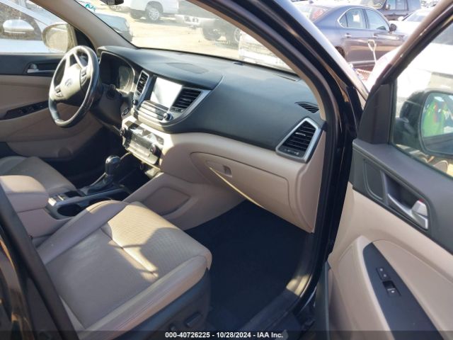 Photo 4 VIN: KM8J33A2XGU260384 - HYUNDAI TUCSON 