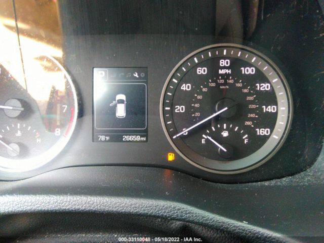 Photo 6 VIN: KM8J33A2XHU324120 - HYUNDAI TUCSON 