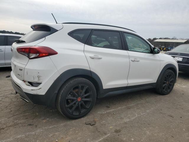 Photo 2 VIN: KM8J33A2XHU540100 - HYUNDAI TUCSON 