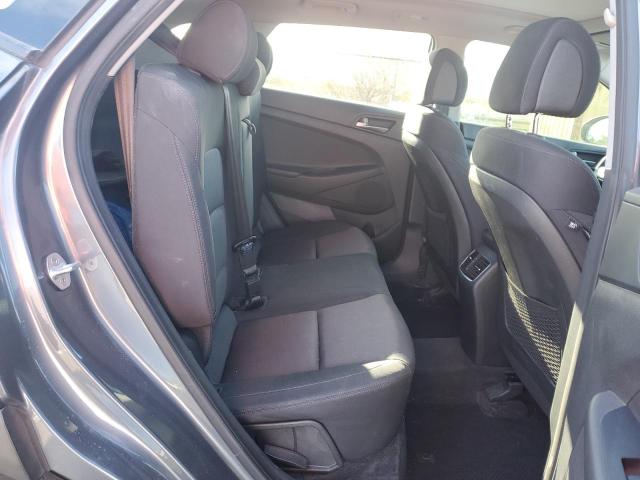 Photo 10 VIN: KM8J33A2XHU561125 - HYUNDAI TUCSON LIM 