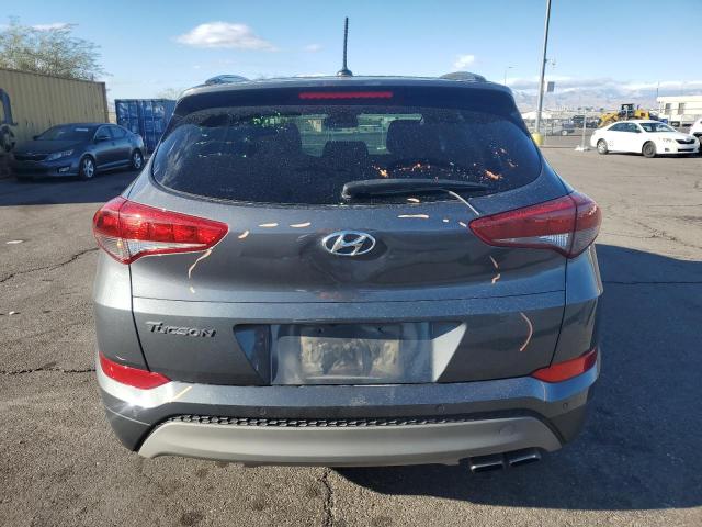 Photo 5 VIN: KM8J33A2XHU561125 - HYUNDAI TUCSON LIM 