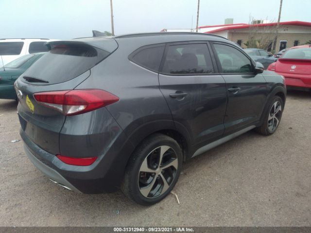 Photo 3 VIN: KM8J33A2XJU794895 - HYUNDAI TUCSON 