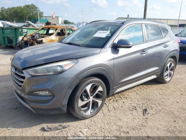 Photo 1 VIN: KM8J33A2XJU804521 - HYUNDAI TUCSON 