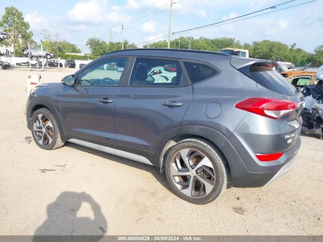 Photo 2 VIN: KM8J33A2XJU804521 - HYUNDAI TUCSON 