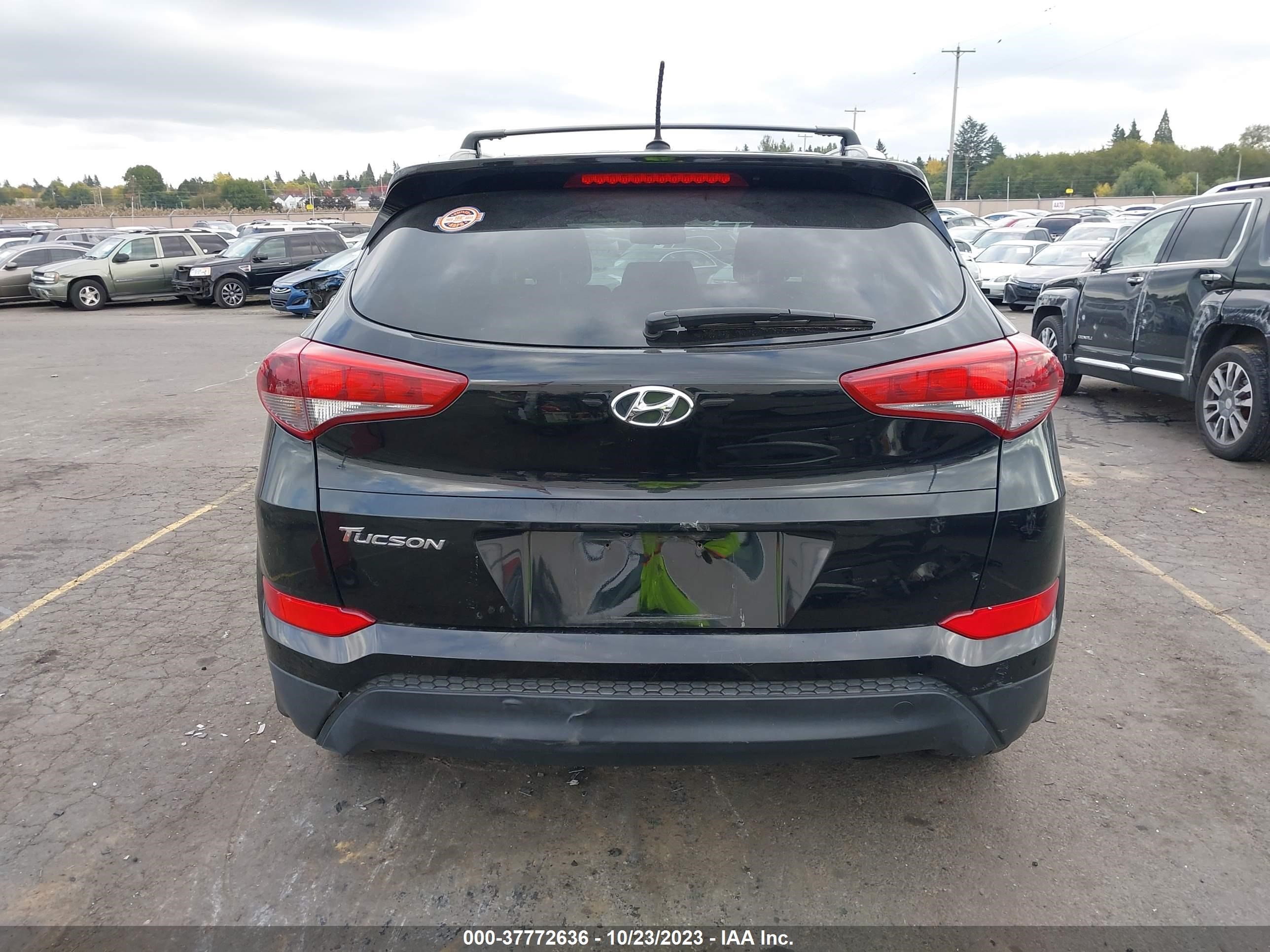 Photo 16 VIN: KM8J33A40GU056100 - HYUNDAI TUCSON 