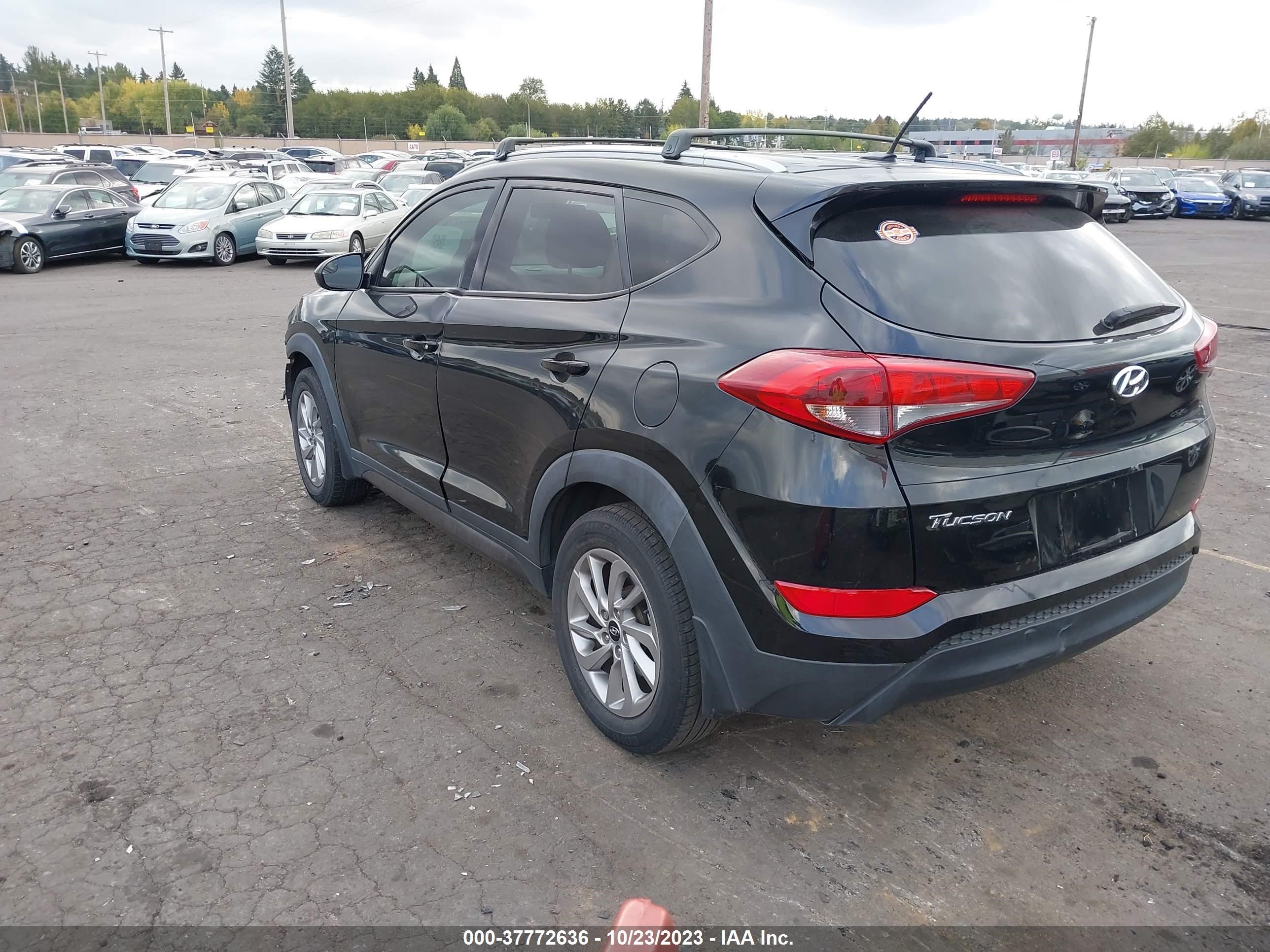 Photo 2 VIN: KM8J33A40GU056100 - HYUNDAI TUCSON 