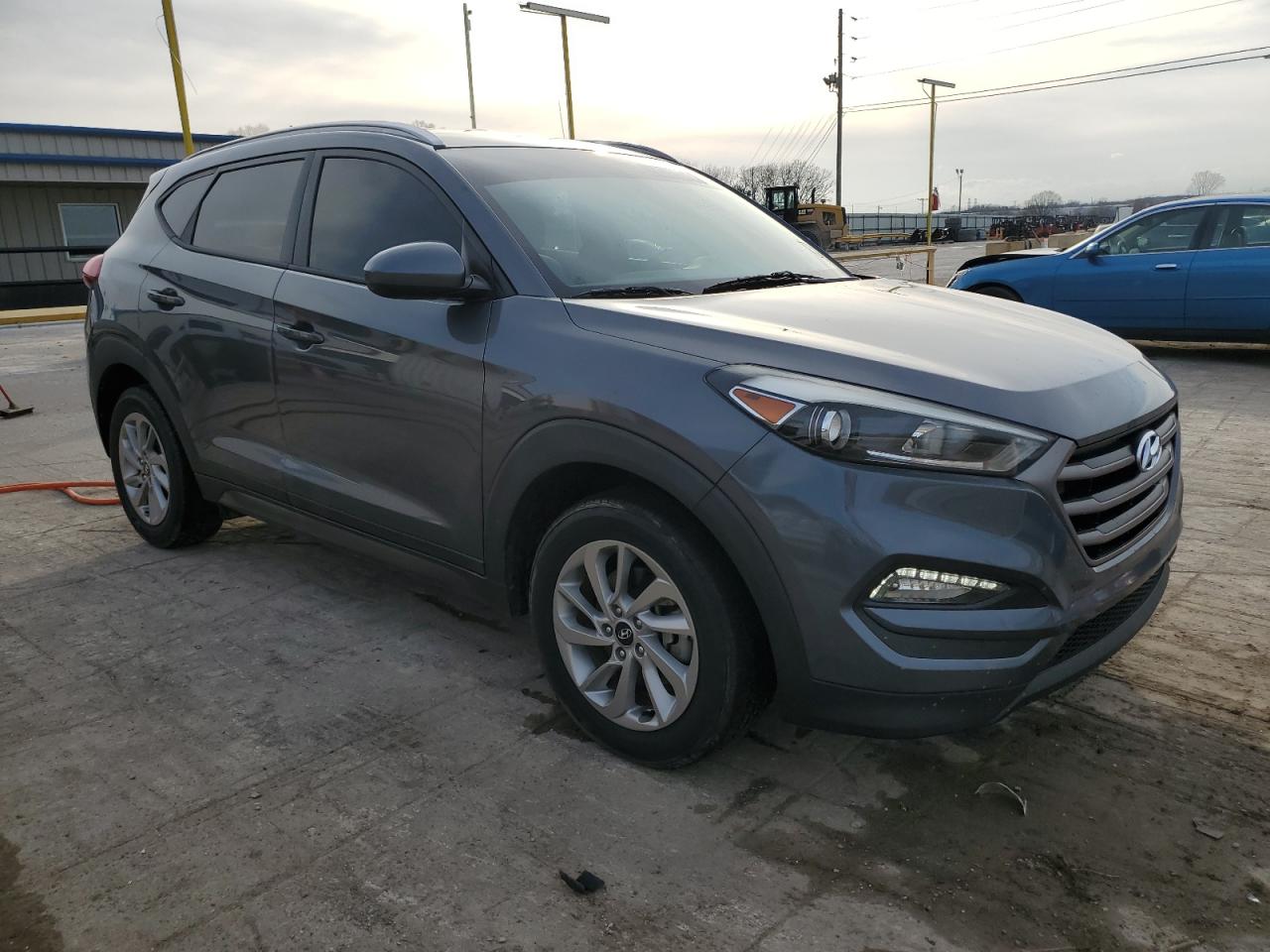 Photo 3 VIN: KM8J33A40GU063757 - HYUNDAI TUCSON 