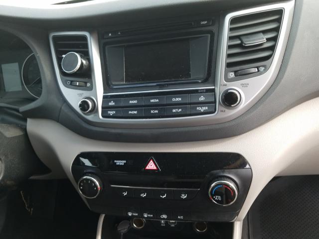 Photo 8 VIN: KM8J33A40GU114884 - HYUNDAI TUCSON LIM 