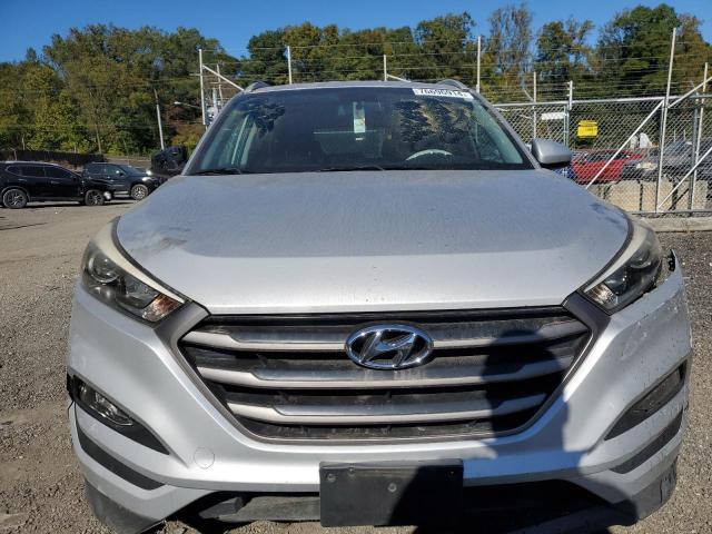 Photo 4 VIN: KM8J33A40GU177189 - HYUNDAI TUCSON LIM 