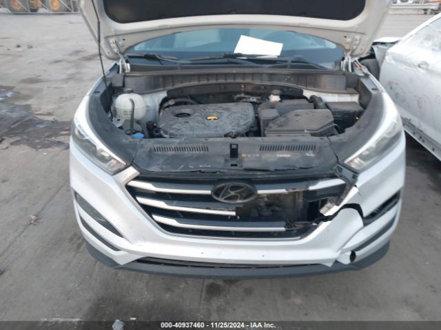 Photo 9 VIN: KM8J33A40HU279884 - HYUNDAI TUCSON 