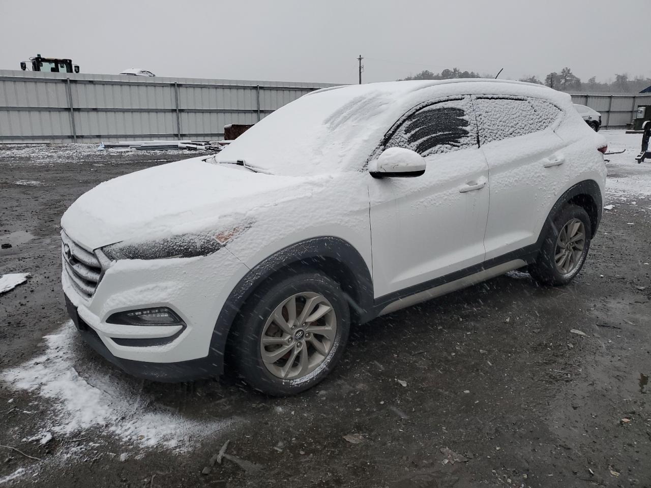 Photo 0 VIN: KM8J33A40HU413633 - HYUNDAI TUCSON 