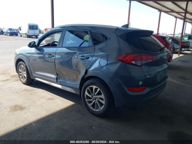 Photo 2 VIN: KM8J33A40JU647602 - HYUNDAI TUCSON 