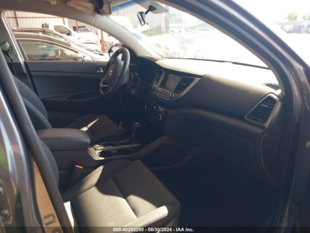 Photo 4 VIN: KM8J33A40JU647602 - HYUNDAI TUCSON 