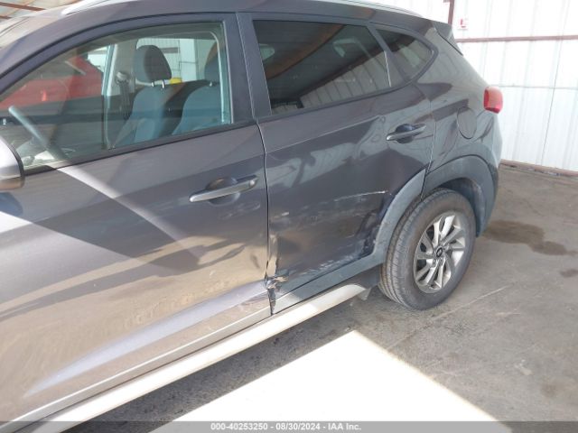 Photo 5 VIN: KM8J33A40JU647602 - HYUNDAI TUCSON 