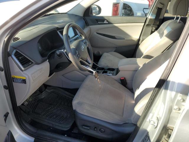 Photo 6 VIN: KM8J33A40JU684746 - HYUNDAI TUCSON 