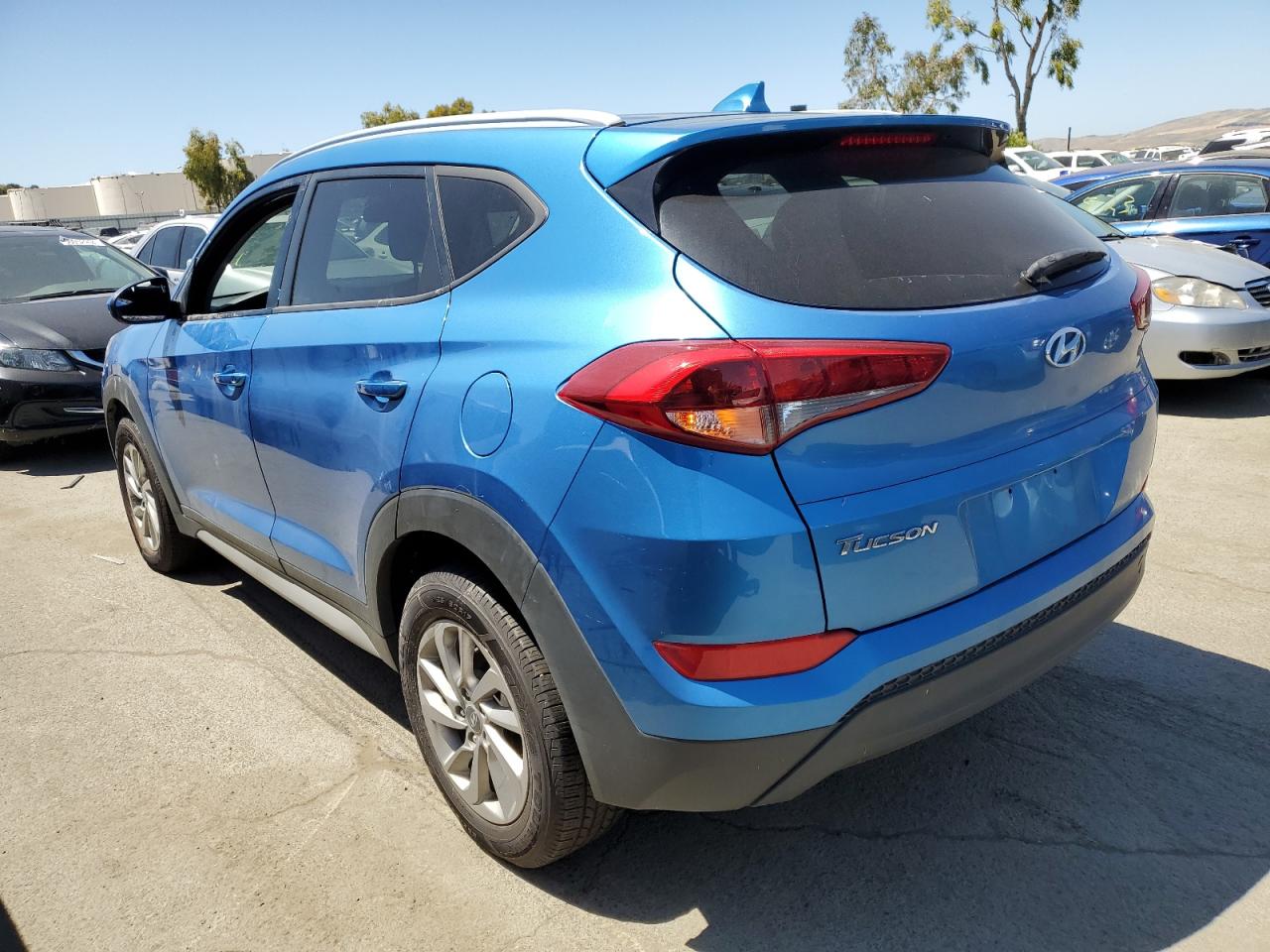 Photo 1 VIN: KM8J33A40JU726705 - HYUNDAI TUCSON 