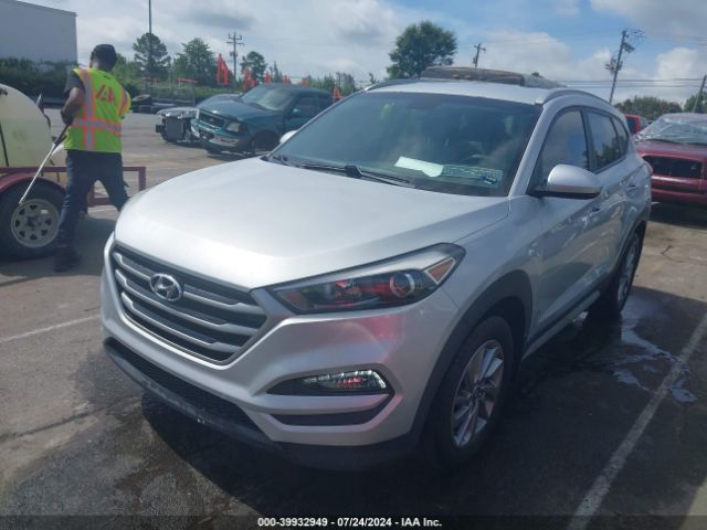 Photo 1 VIN: KM8J33A40JU806067 - HYUNDAI TUCSON 