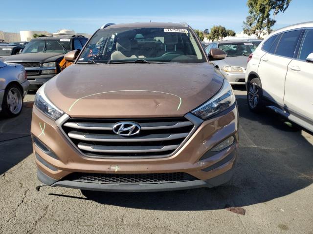 Photo 4 VIN: KM8J33A41GU159459 - HYUNDAI TUCSON 