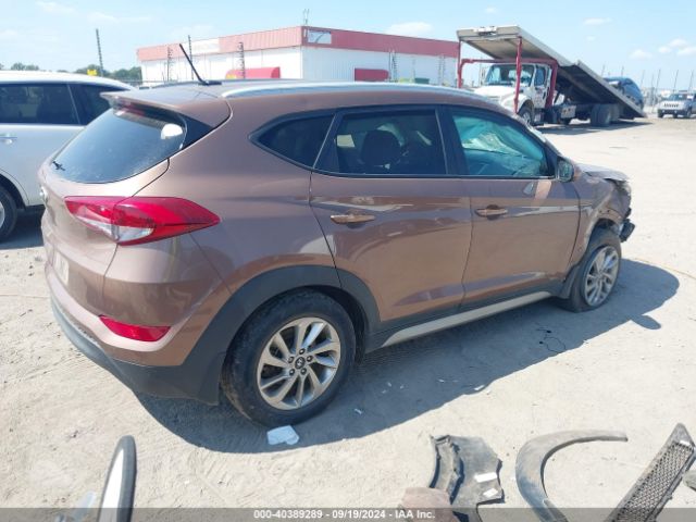 Photo 3 VIN: KM8J33A41HU331488 - HYUNDAI TUCSON 