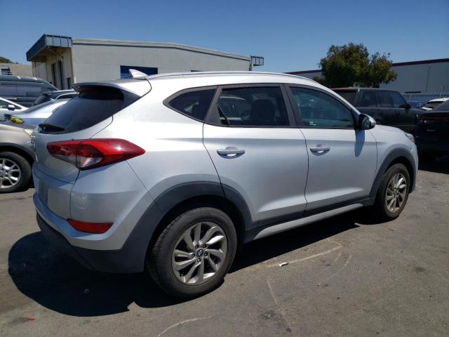 Photo 2 VIN: KM8J33A41JU653487 - HYUNDAI TUCSON 