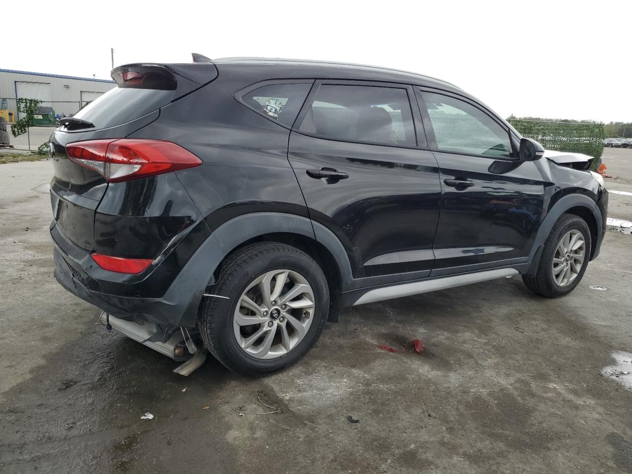 Photo 2 VIN: KM8J33A41JU653568 - HYUNDAI TUCSON 