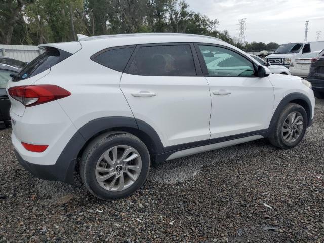 Photo 2 VIN: KM8J33A41JU655532 - HYUNDAI TUCSON 