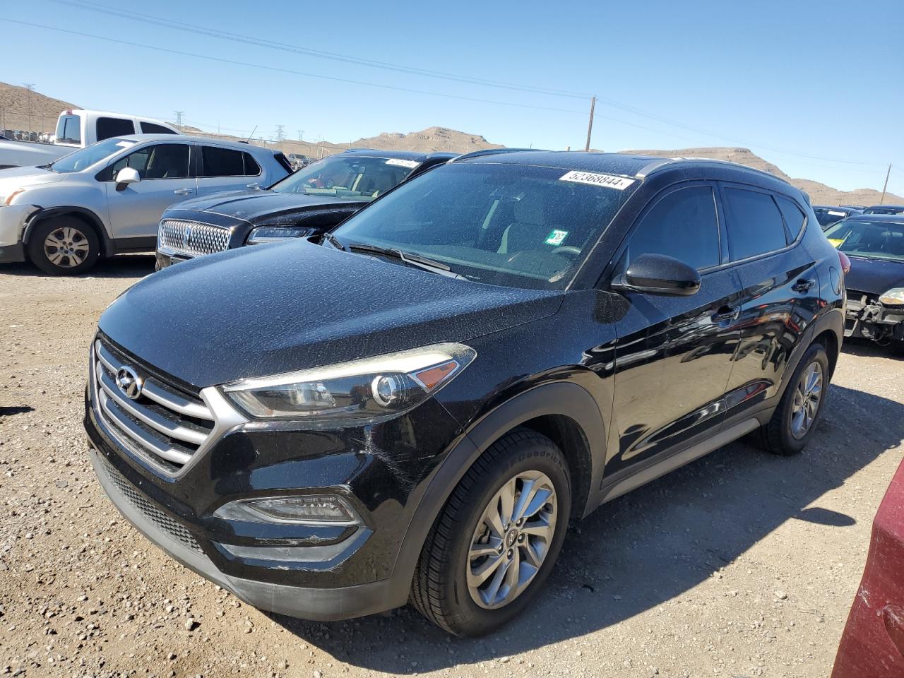 Photo 0 VIN: KM8J33A41JU674775 - HYUNDAI TUCSON 