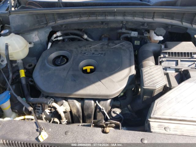 Photo 9 VIN: KM8J33A41JU692838 - HYUNDAI TUCSON 