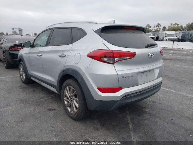 Photo 2 VIN: KM8J33A41JU716152 - HYUNDAI TUCSON 