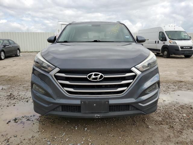 Photo 4 VIN: KM8J33A41JU725840 - HYUNDAI TUCSON 